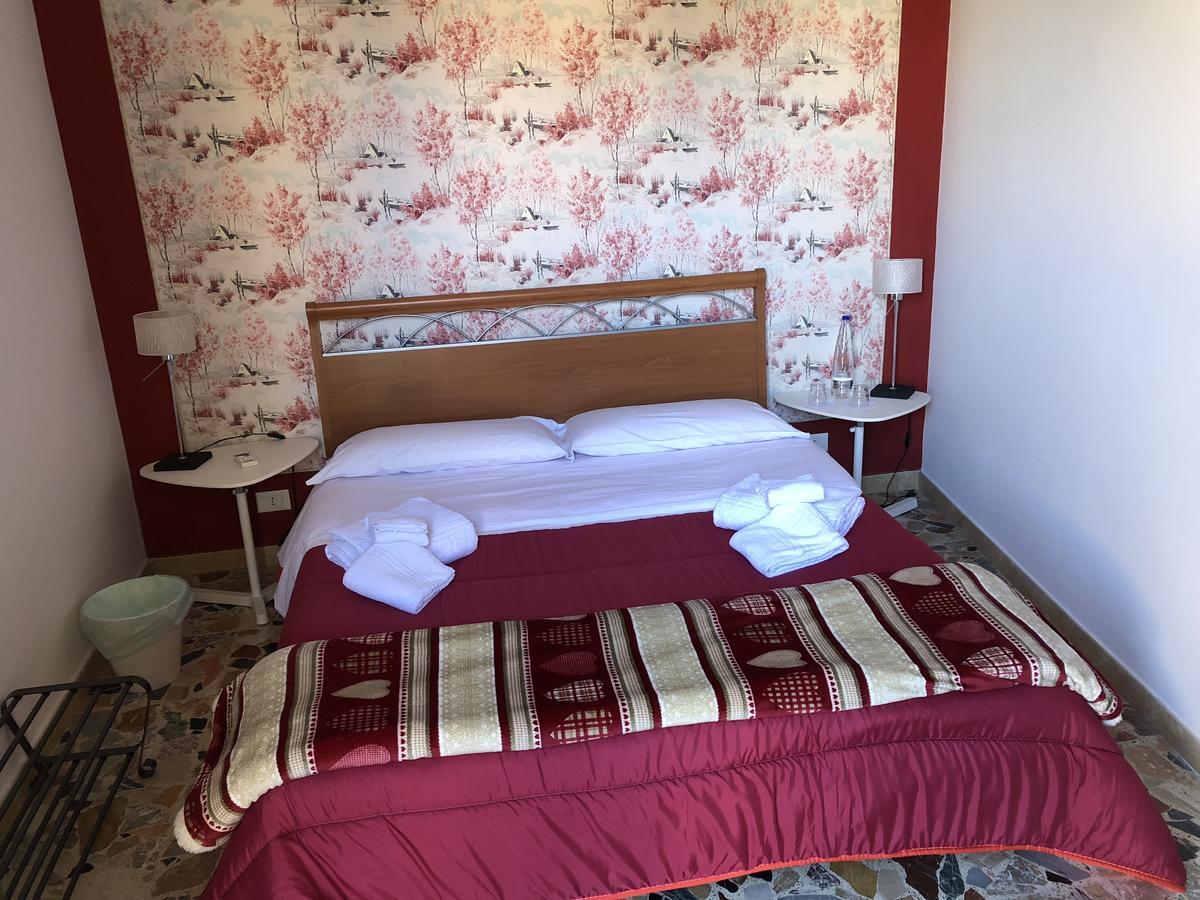 Etna Vintage Hotel Linguaglossa Luaran gambar