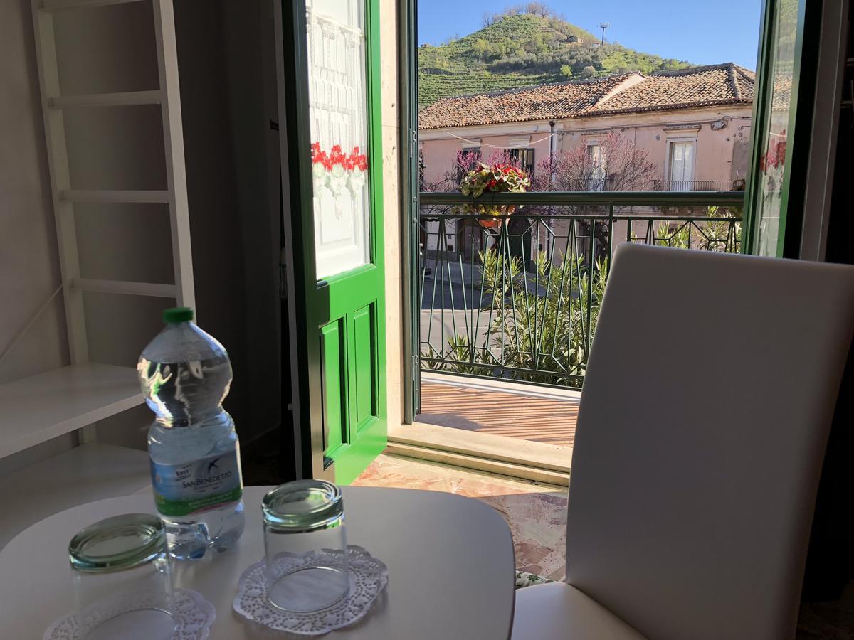 Etna Vintage Hotel Linguaglossa Luaran gambar