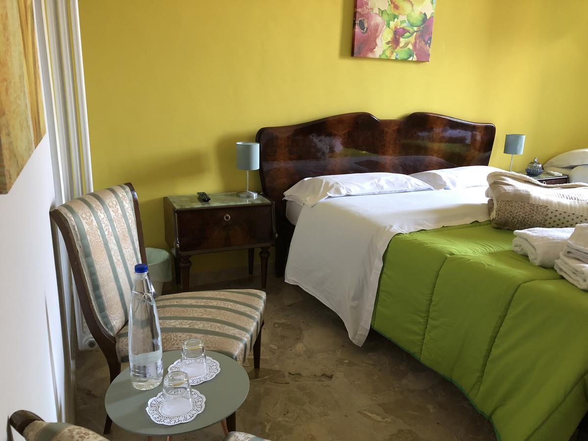 Etna Vintage Hotel Linguaglossa Luaran gambar